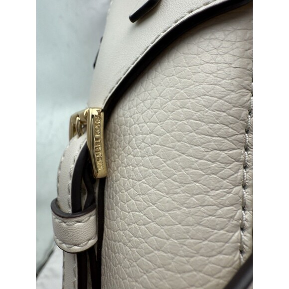 Michael Kors Jaycee Medium Pebbled Leather Backpack Light Cream Flaws - Picture 15 of 16